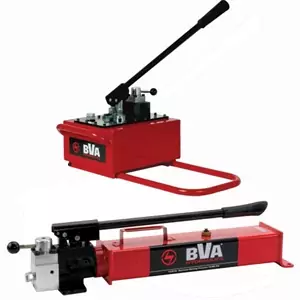 2 Speed Hand Pump 134 in³ Usable Oil, with 4-way Control Valve