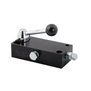PUW2 Manual control valve, pump mounted,  3-way / 2-position valve, 10,000 psi (700 bar)